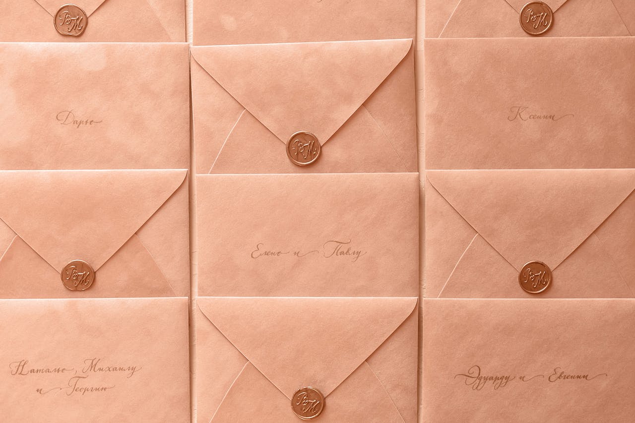 A group of envelopes with the word love on them